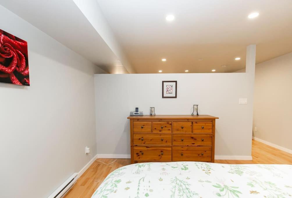 Apartment Lovely 1 Bedroom Near Town Victoria
